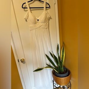 Lulu’s White Maxi Sweetheart Briadal Ocean Of Elegance Dress